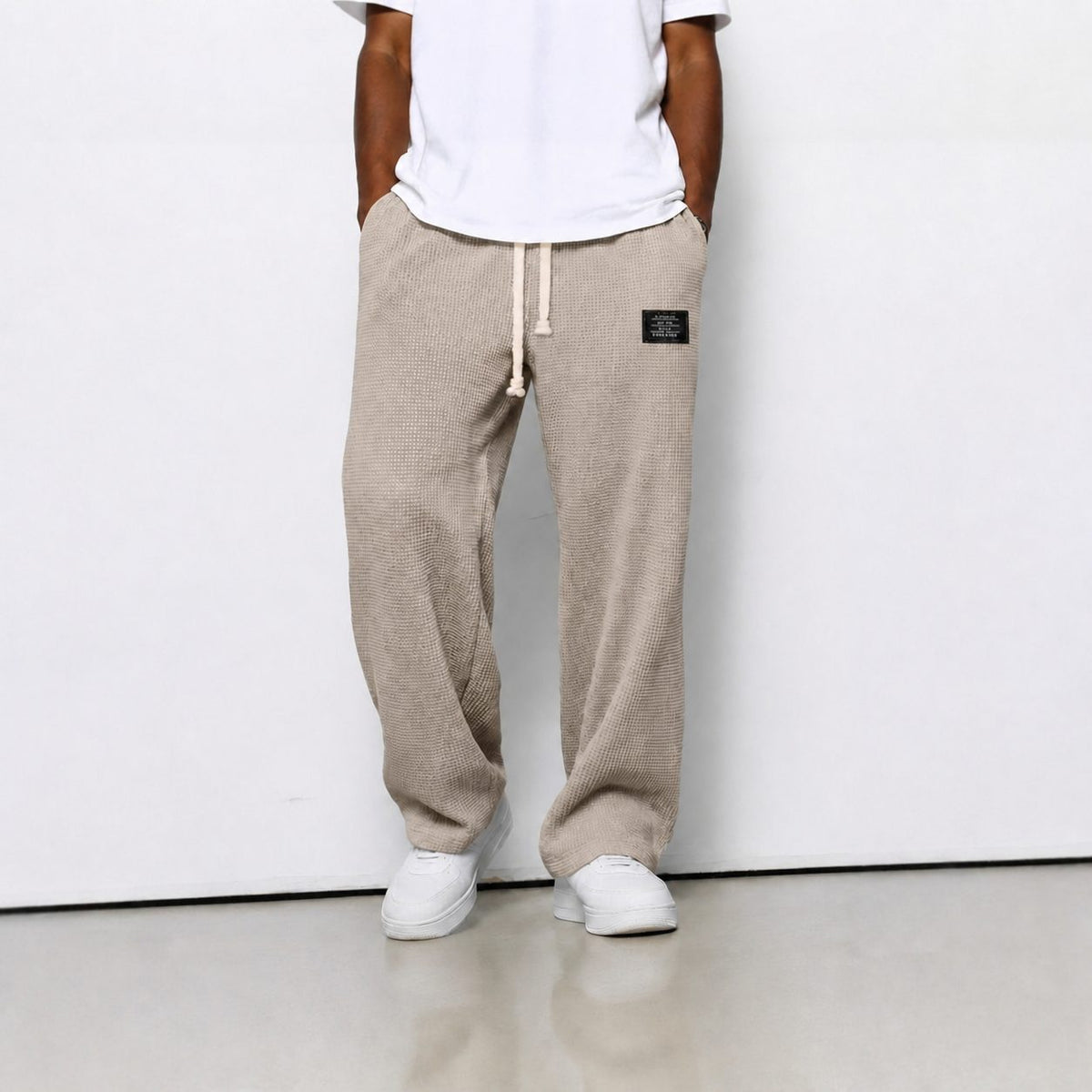 Men's Textured Knit Straight Leg Joggers with Drawstring Waist and Side Pockets