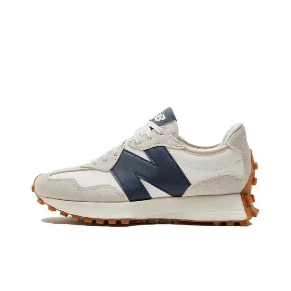 Men's Low Cut Sneakers with Lace Up Closure and Lugged Outsoles