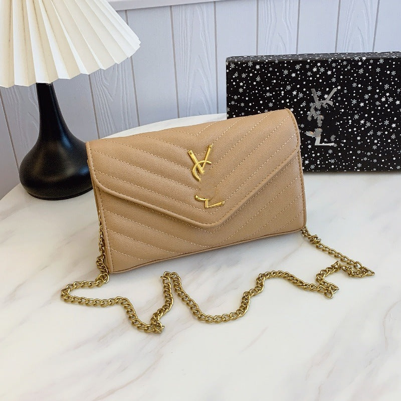 Apex Square Envelope Bag With Chain