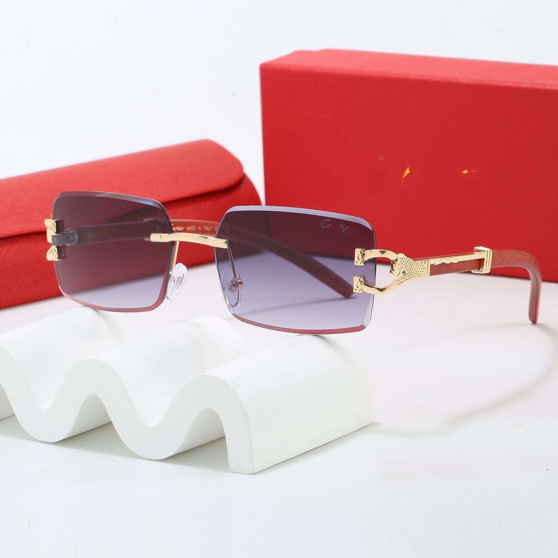 Pinnacle Icon Luxe Square Sunglasses For Bold Presence And Timeless Fashion Confidence