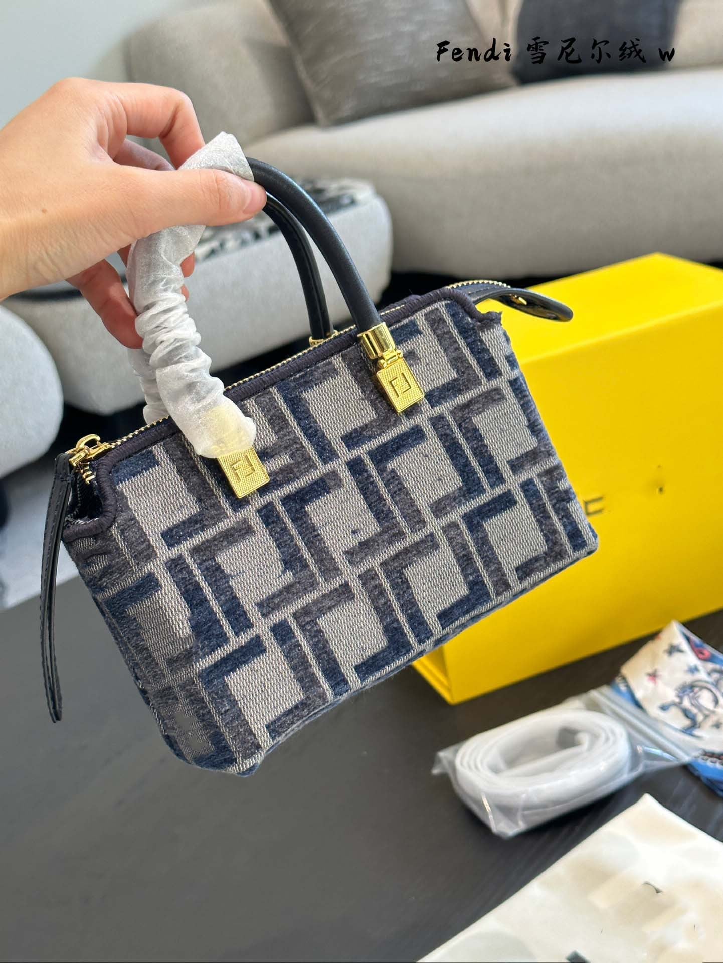 Convertible City Tote And Crossbody Bag For Women Lightweight Everyday Essential With Elegant Design