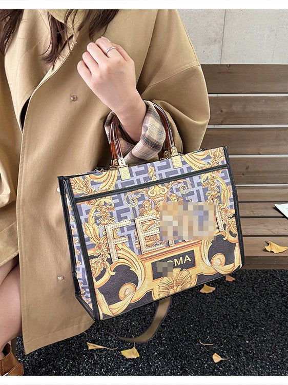 Premium Handheld Tote Bag With Bold Fashion Print For Women And Light Luxury Crossbody Strap