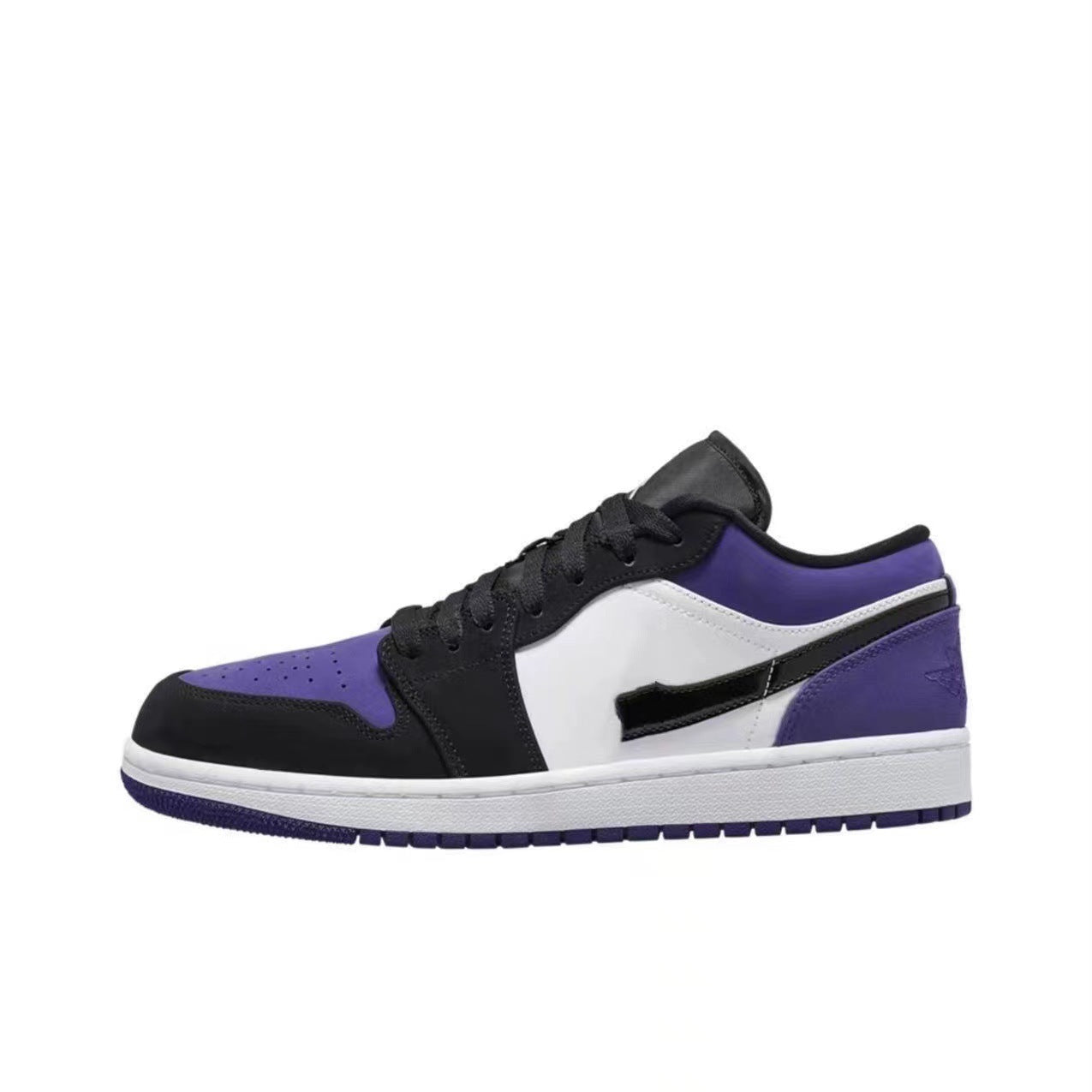 AeroCore Urban Low Top Sneaker
