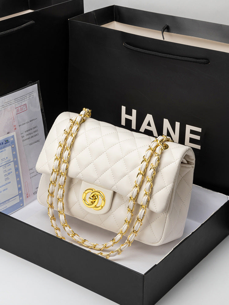 Luxe Chain Shoulder Bag Large Capacity Handbag for Women Premium Fashion Statement