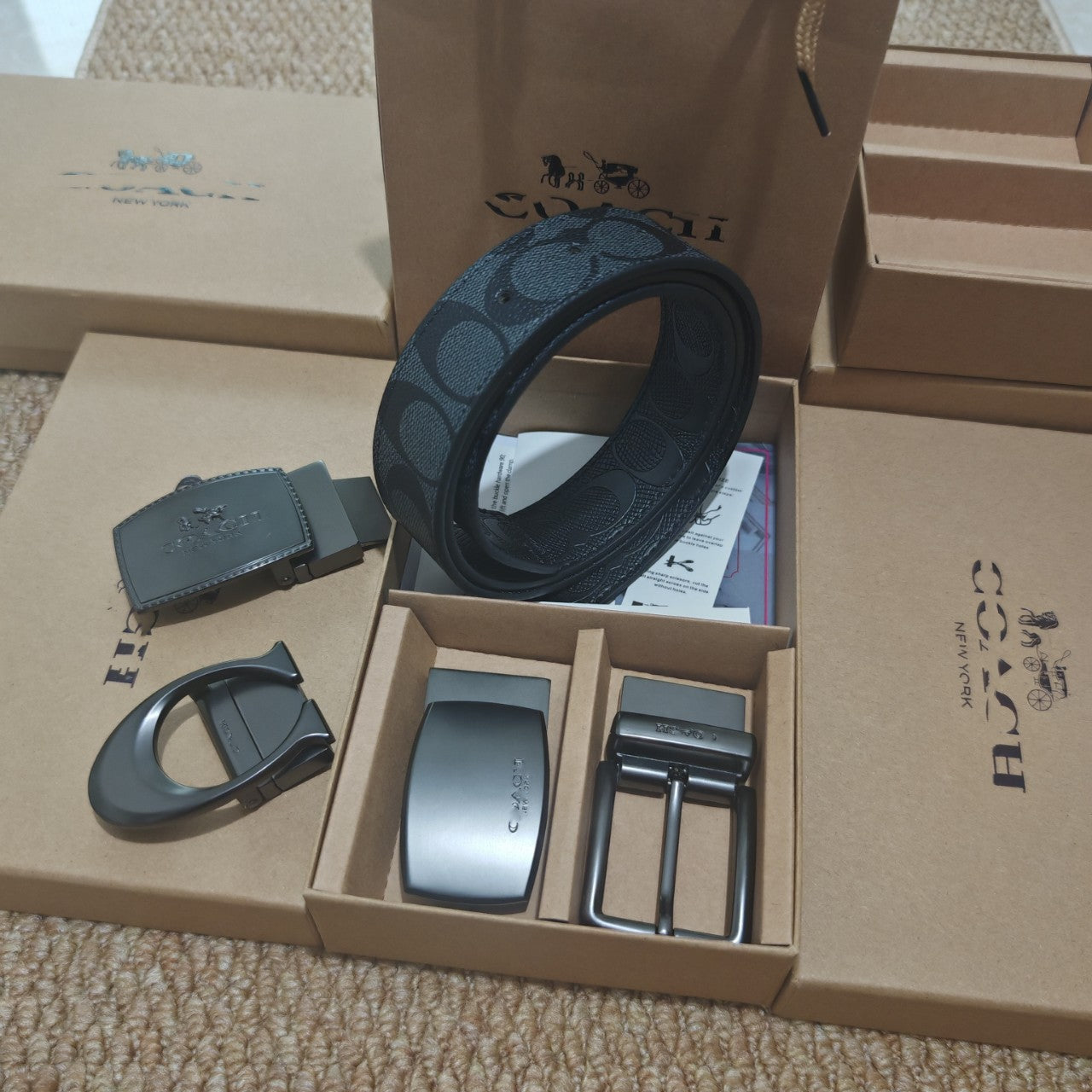 Premium Men's Interchangeable Belt Gift Set
