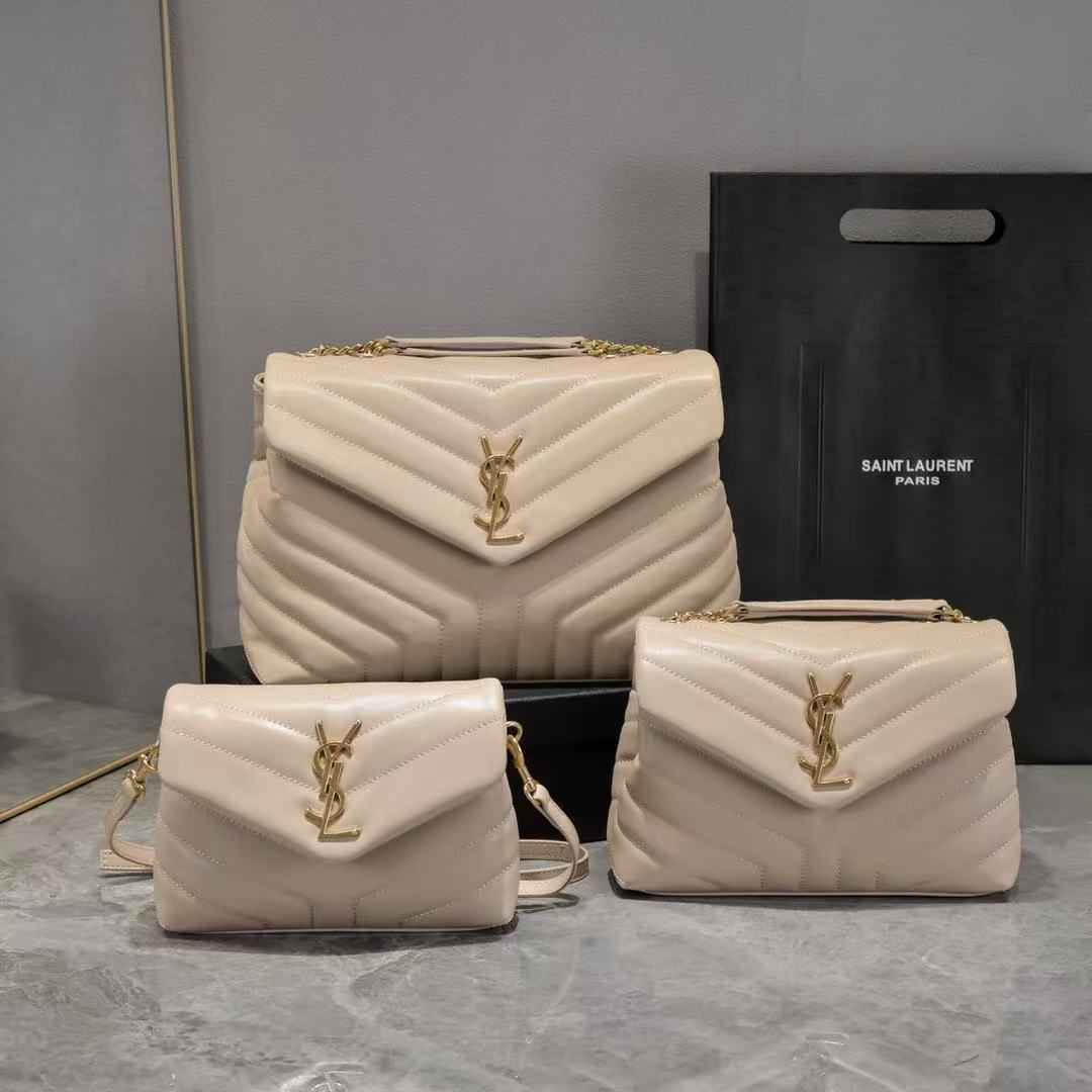 Quilted Diamond Pattern Chain Satchel