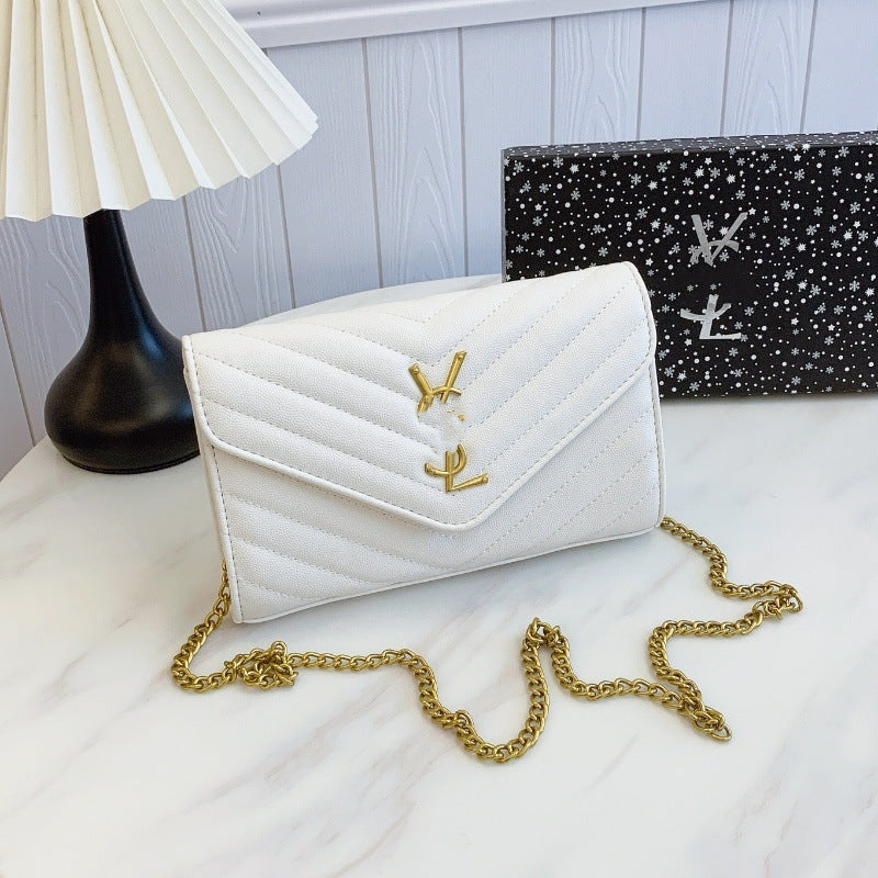 Apex Square Envelope Bag With Chain