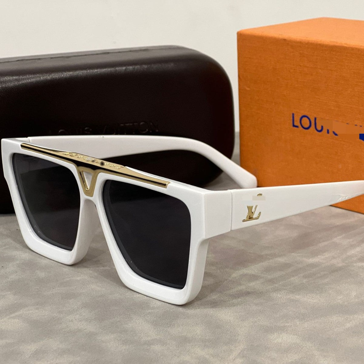 Vantage Square Sunglasses UV400 Shield
