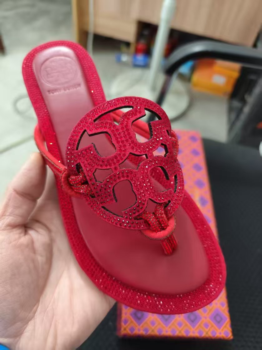 Echelon Luxe Flip Flops for Women