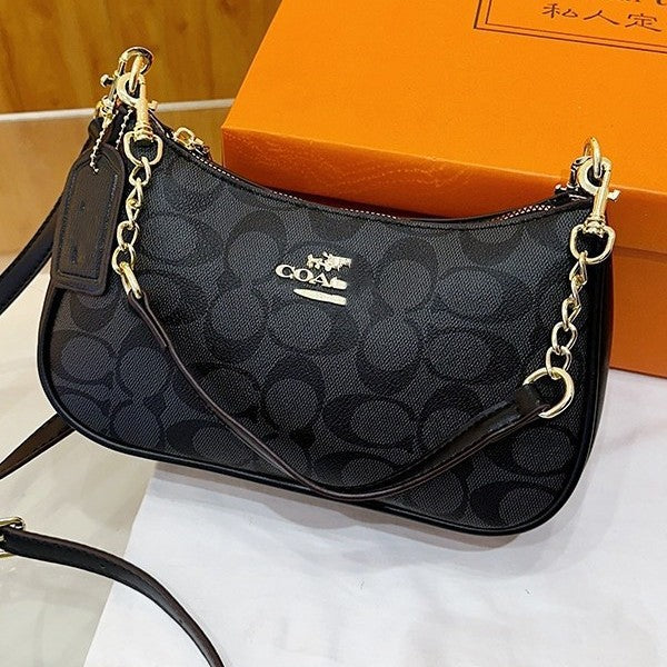 Armpit Bag Crossbody for Women in Foreign Style with Vintage Print Compact Shoulder Bag for Everyday Chic