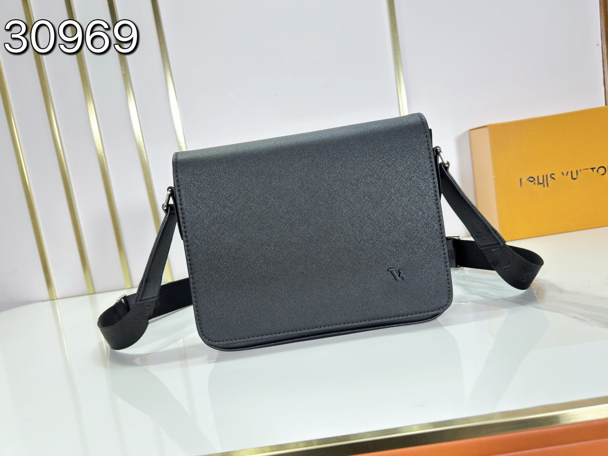 [Guangzhou Factory Direct Sale] Best-selling Donkey Family bags, new high-quality direct-label men's bags, cross-border supply exclusive