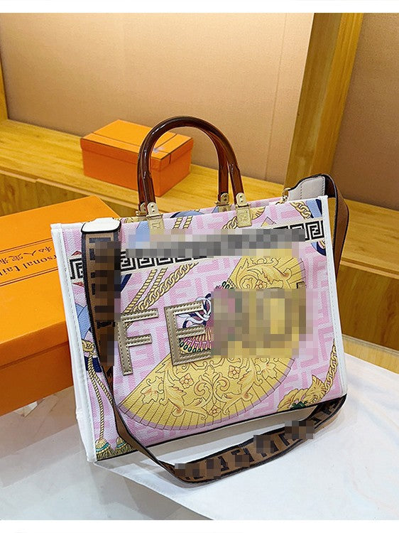Premium Handheld Tote Bag With Bold Fashion Print For Women And Light Luxury Crossbody Strap