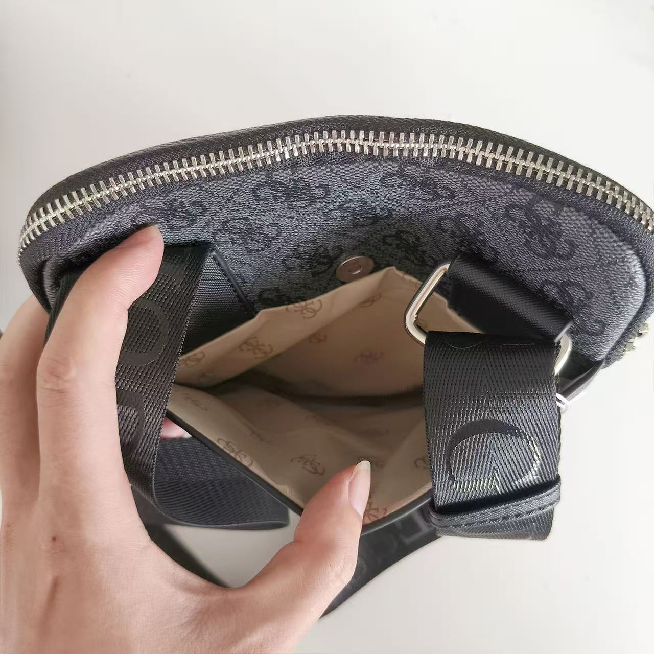 Premium Logo Print Men's Crossbody Shoulder Bag
