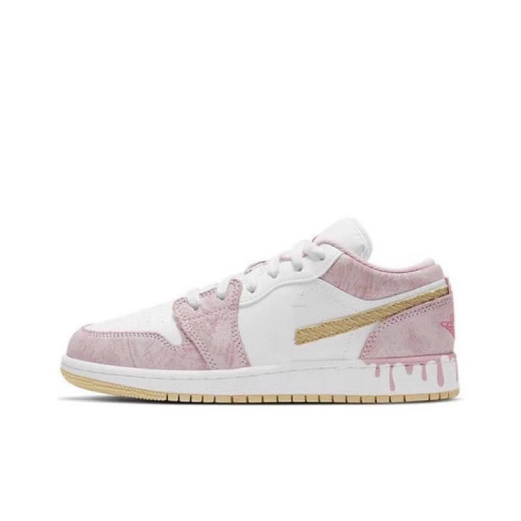 AeroCore Urban Low Top Sneaker