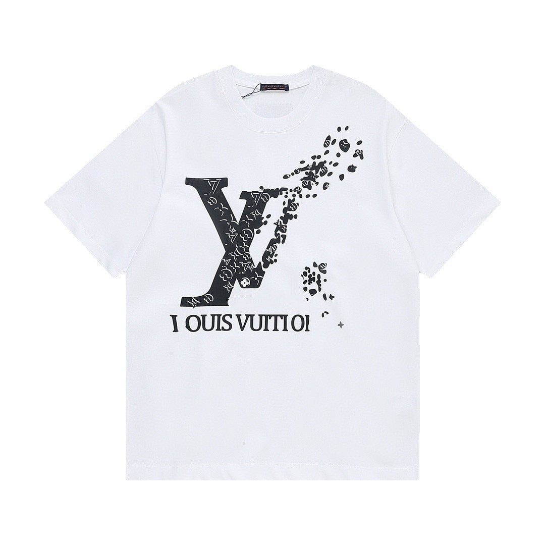 Lux Vector Graphic Tee For All Day Wear
