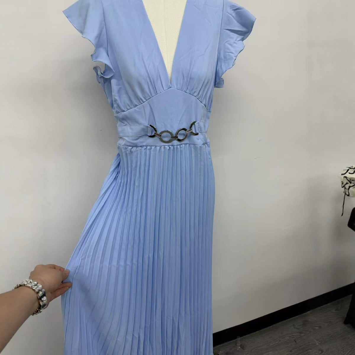 Women's V-Neck Flutter Sleeve Pleated Maxi Dress with Waist Belt