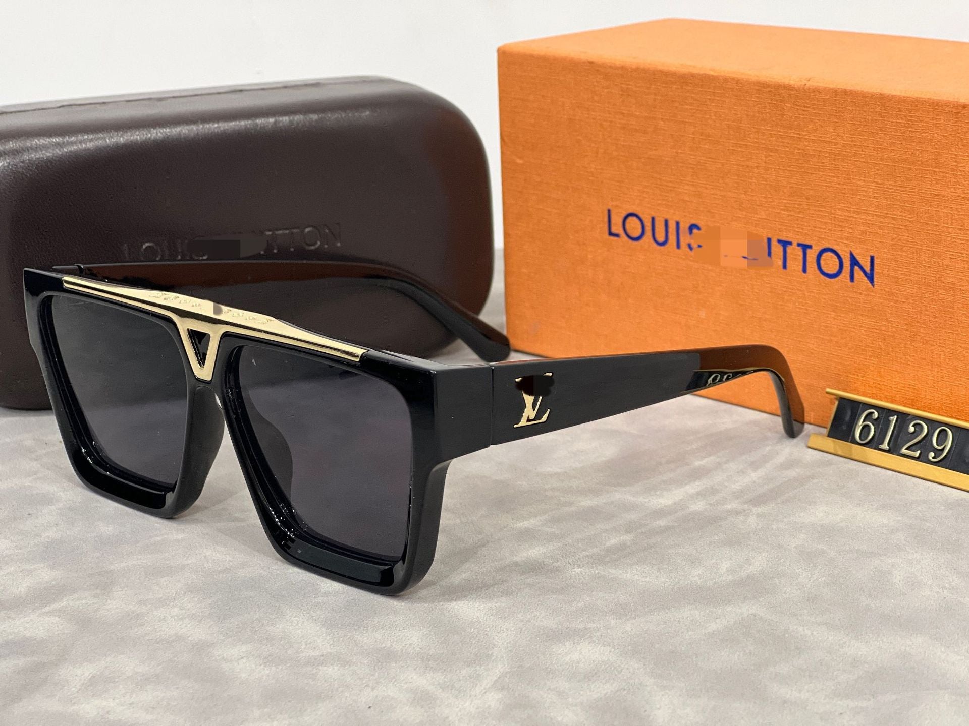 Vantage Square Sunglasses UV400 Shield