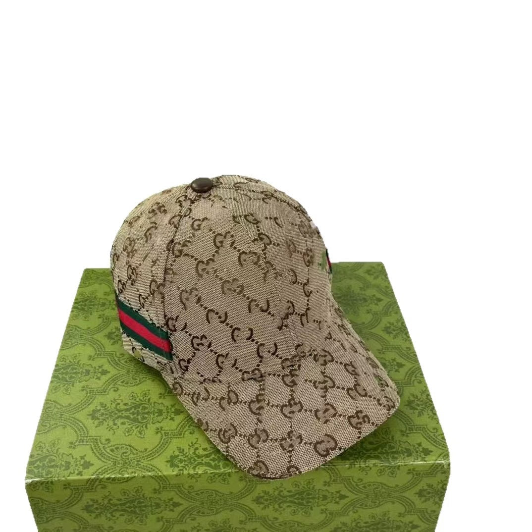 Patterned Baseball Cap with Structured Curved Brim and Contrast Stripe