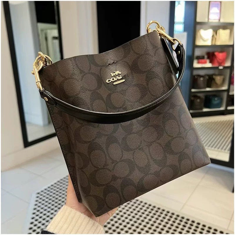 Avant Garde Bucket Shoulder Bag For Everyday Luxury And Effortless City Style That Elevates Every Look