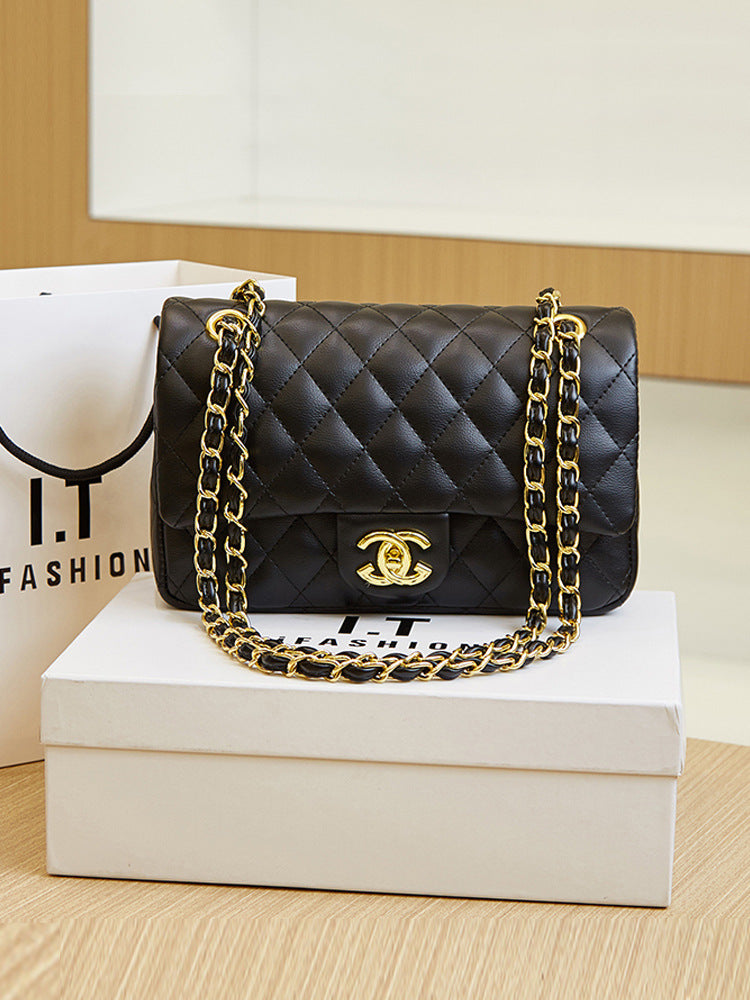 Luxe Chain Shoulder Bag Large Capacity Handbag for Women Premium Fashion Statement