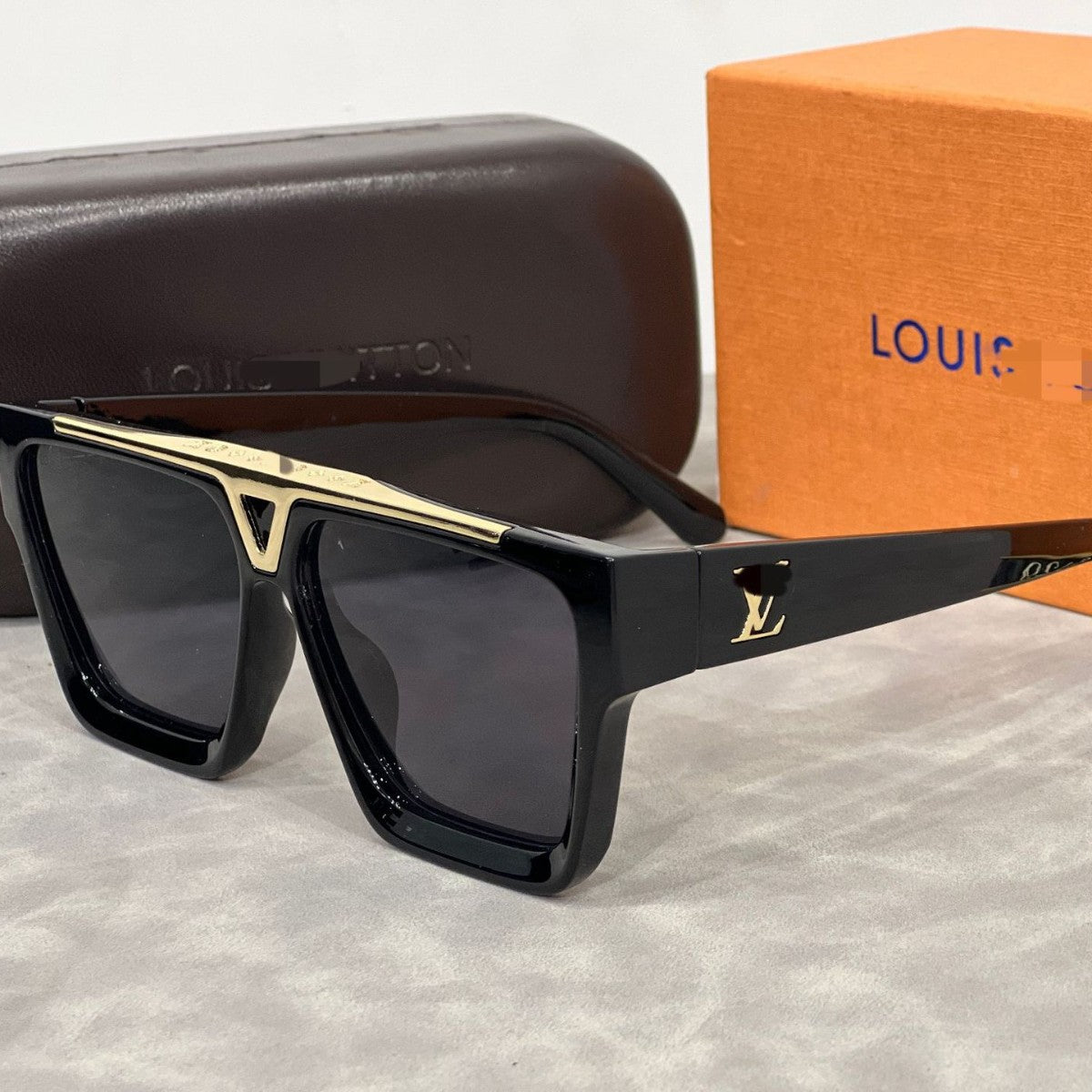 Vantage Square Sunglasses UV400 Shield