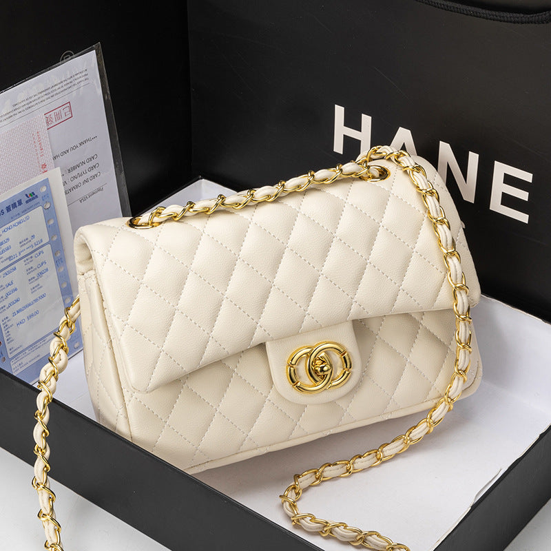 Luxe Chain Shoulder Bag Large Capacity Handbag for Women Premium Fashion Statement
