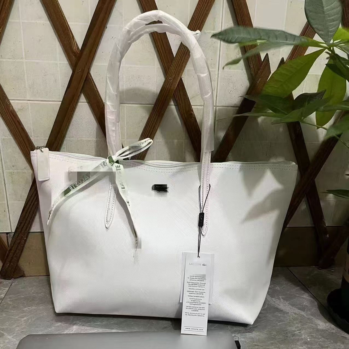 Textured Tote Bag with Bow Detail and Zip Top Closure