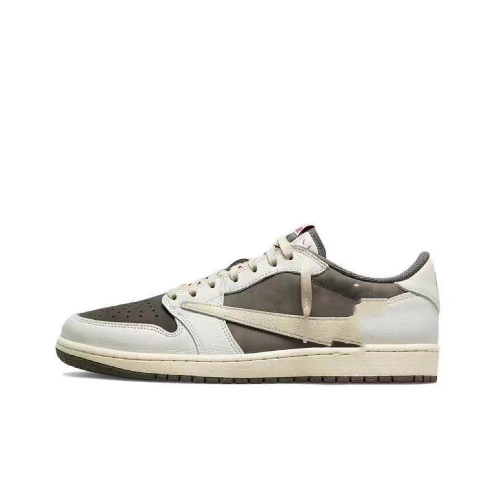 AeroCore Urban Low Top Sneaker