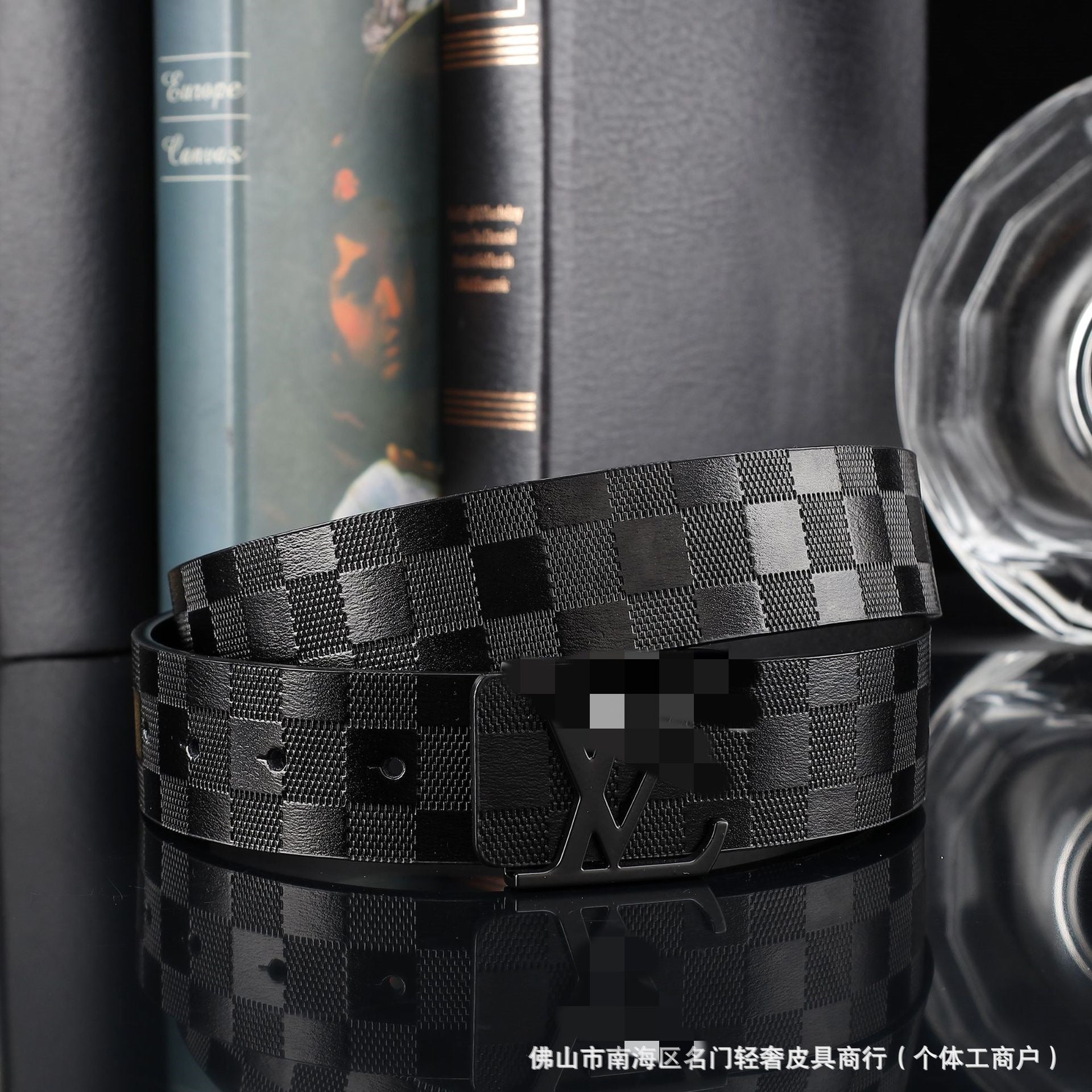 Elite Statement Belt With Sleek Buckle For Modern Refined Style And Everyday Luxury