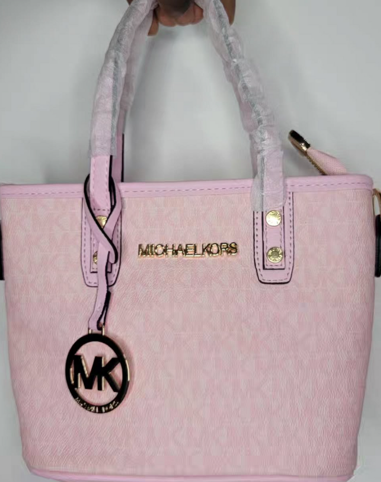 KK LUXURY CLOSET 758