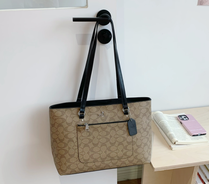 Urban Grace Tote For Everyday City Commute