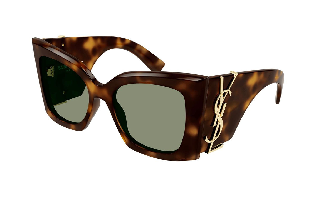 Oversized Cat Eye Sunglasses with Thick Frames and Tinted Lenses