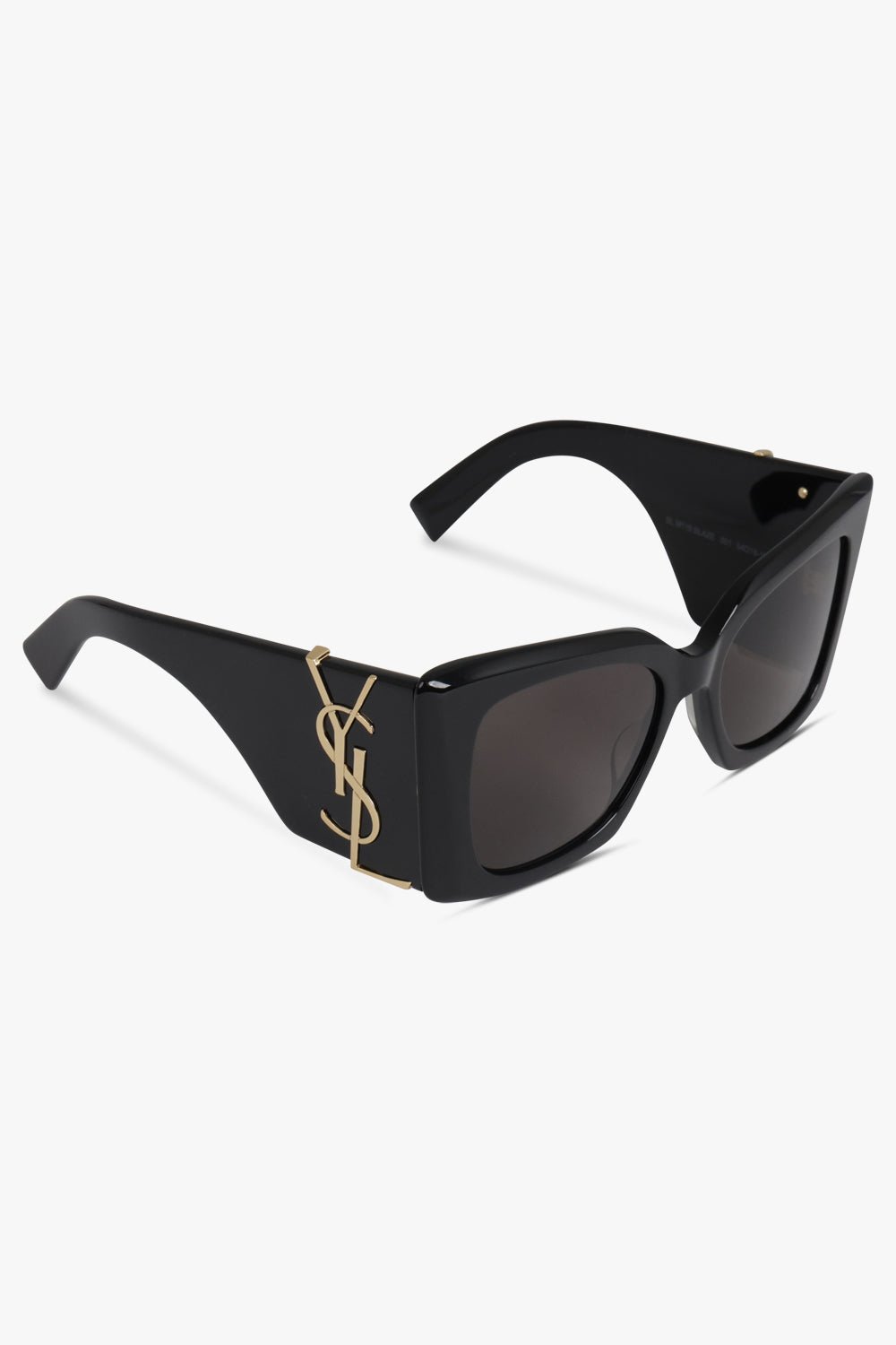 Oversized Cat Eye Sunglasses with Thick Frames and Tinted Lenses