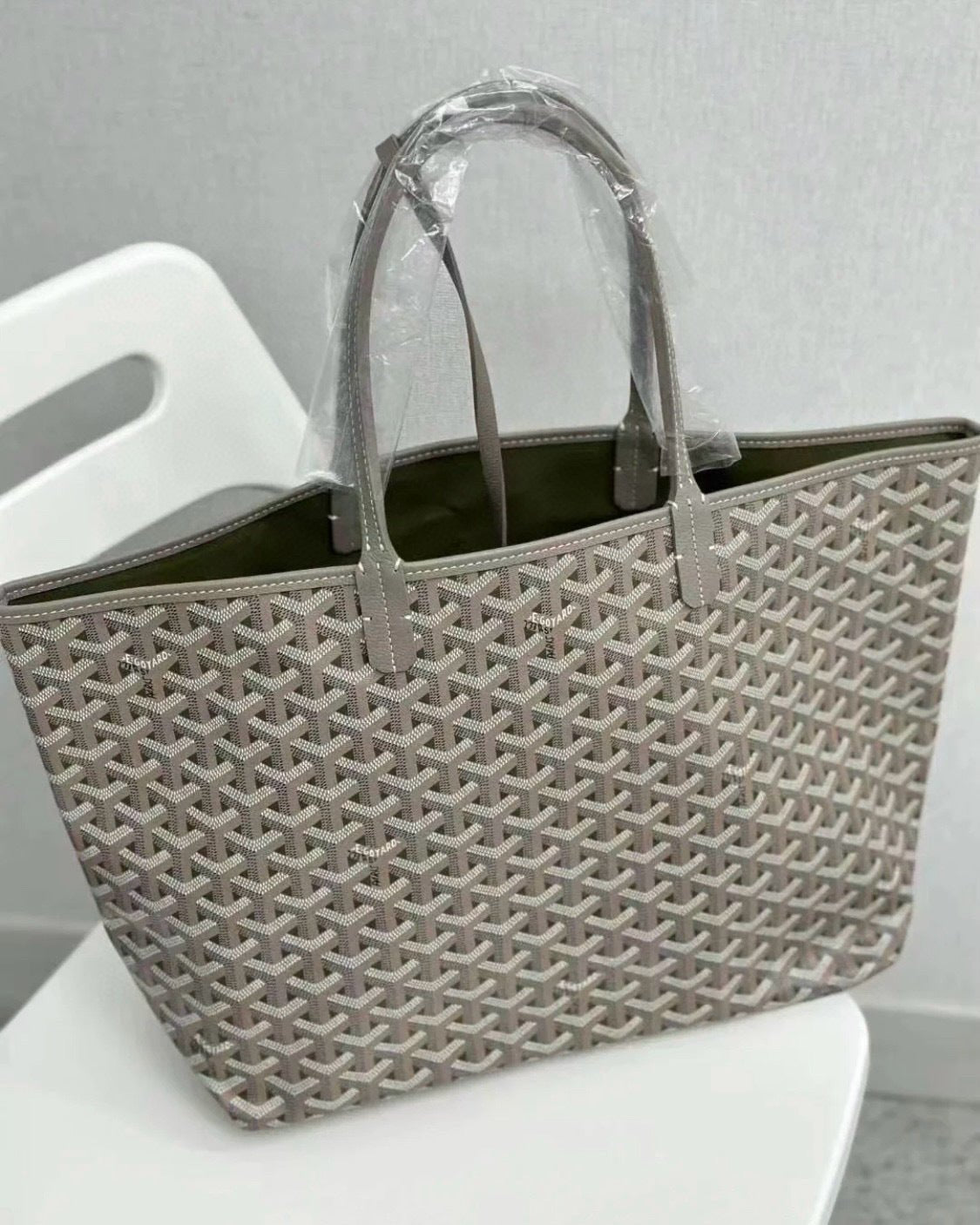Large Patterned Open Tote Bag with Rolled Handles and Detachable Pouch