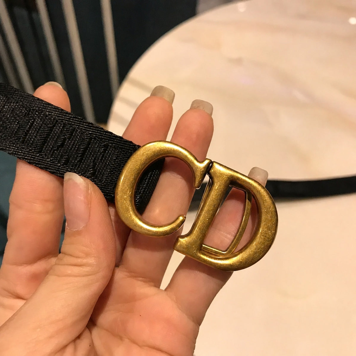 Women's Slim Belt with Adjustable Woven Strap and Buckle