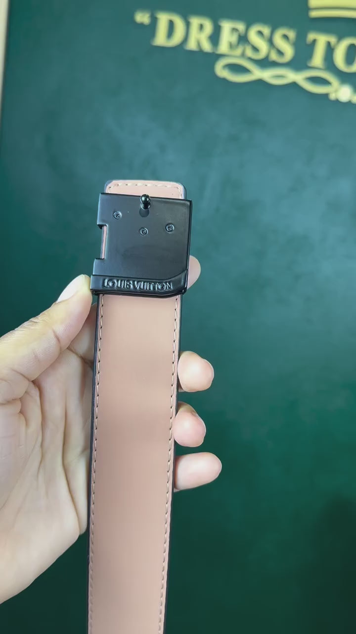 Load video: Patterned Belt with Oversized Letter Buckle
