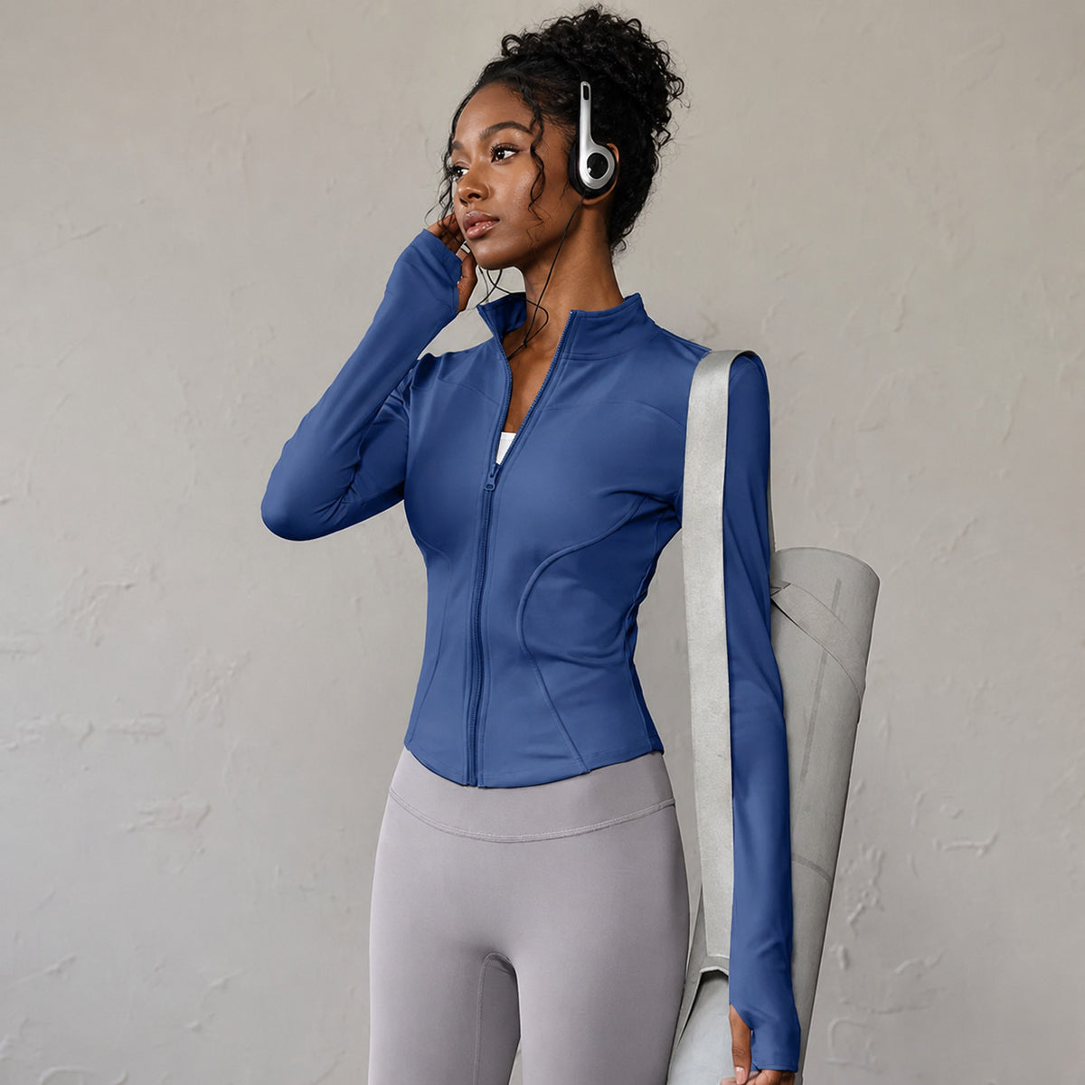 Women's Contoured Long Sleeve Zip Jacket with Stand Collar