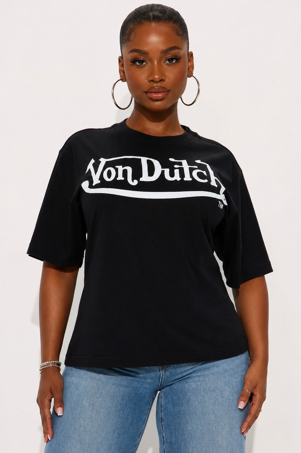 Oversized Graphic T Shirt with Crew Neck and Short Sleeves